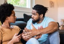 Signs of unhealthy jealousy in a relationship